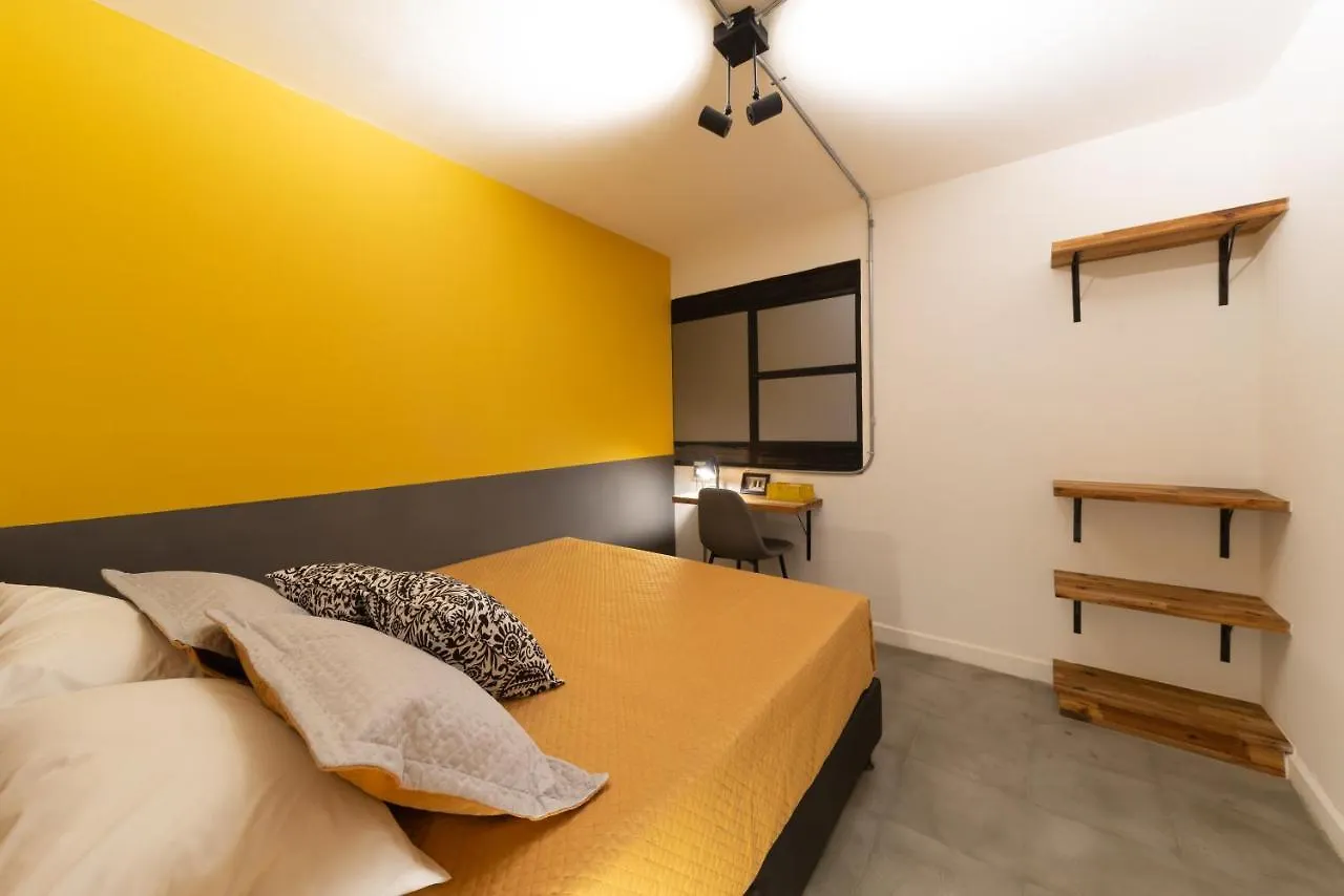 Casa Mosaiko Primer Parque Laureles Medellín
