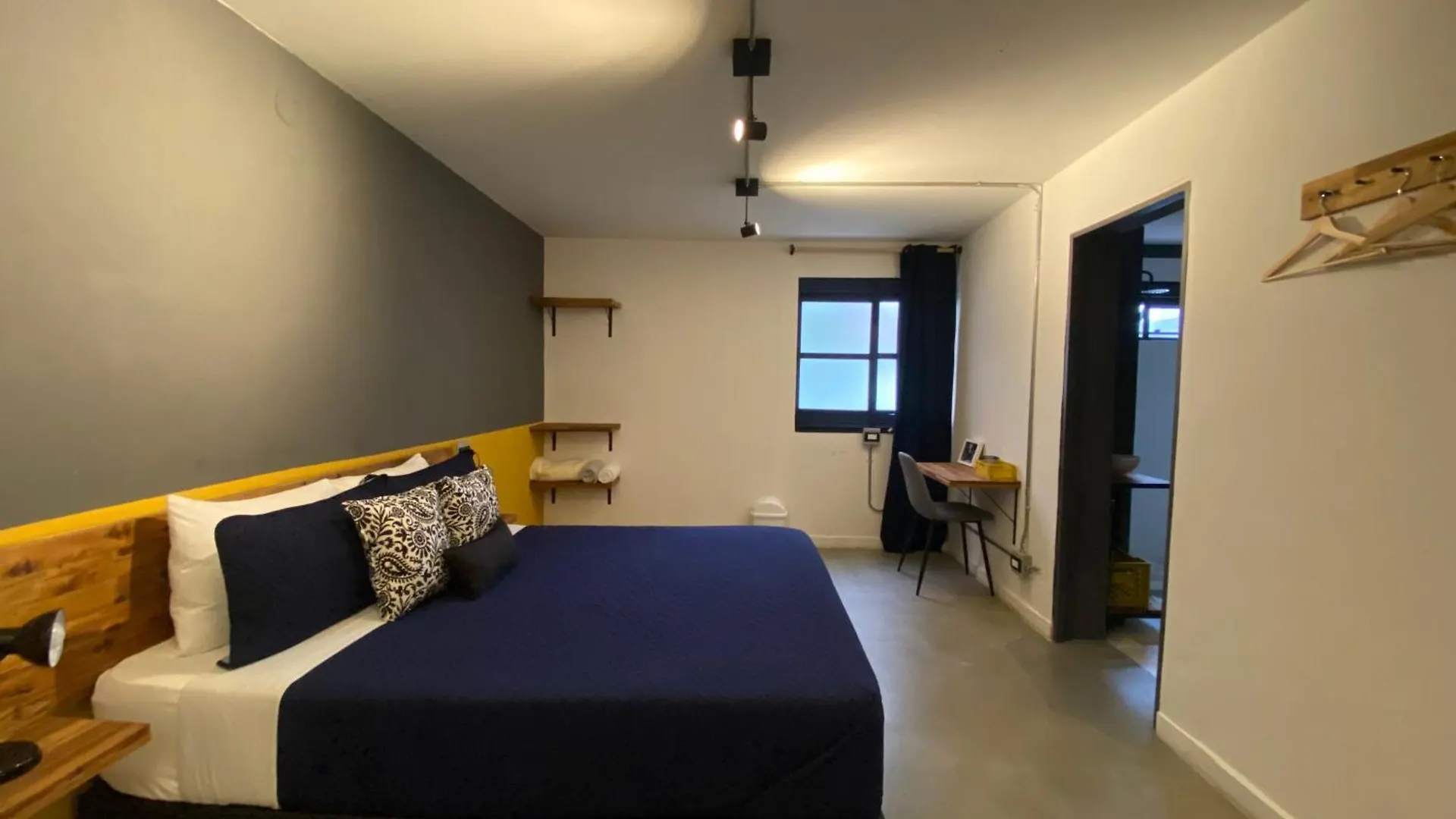 Guest house Casa Mosaiko Primer Parque Laureles Medellin