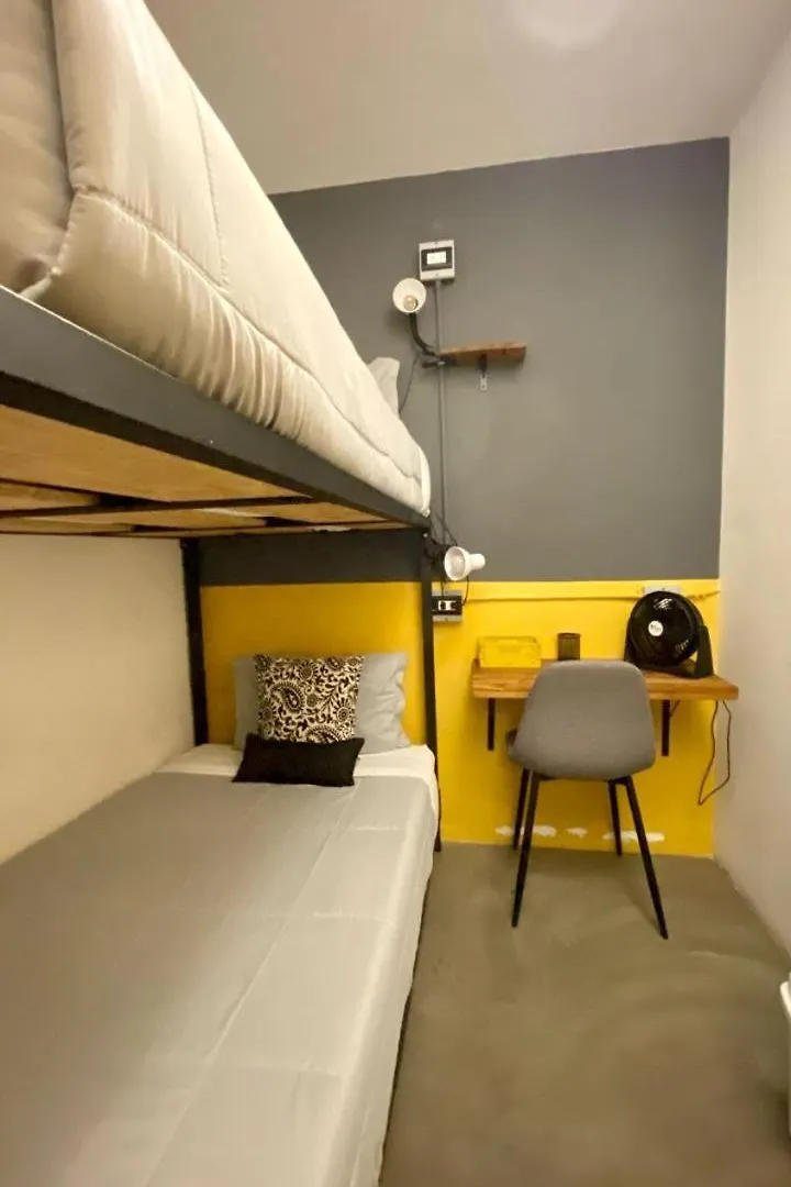 Casa Mosaiko Primer Parque Laureles Medellin Guest house
