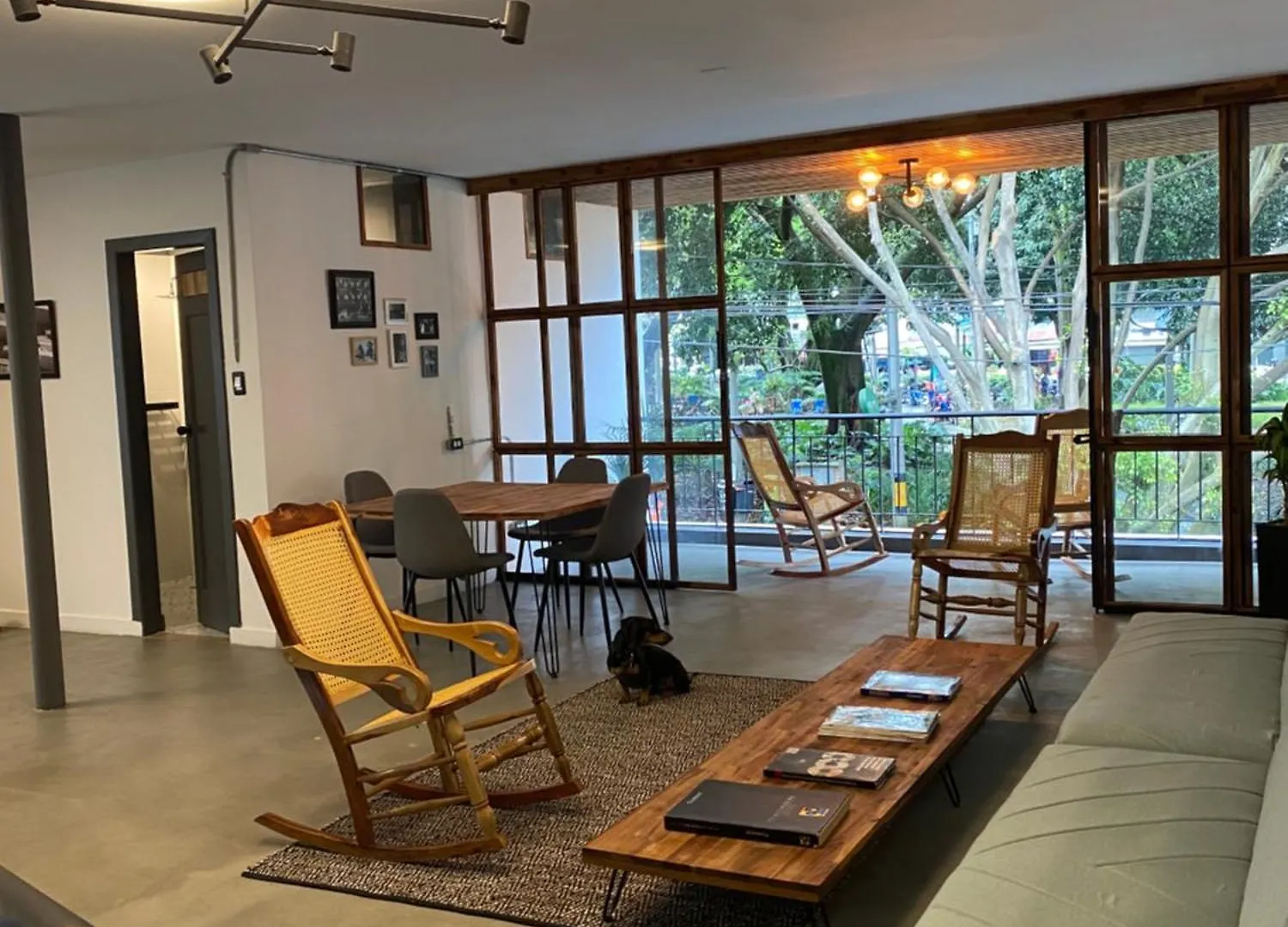 Casa Mosaiko Primer Parque Laureles Medellin Guest house